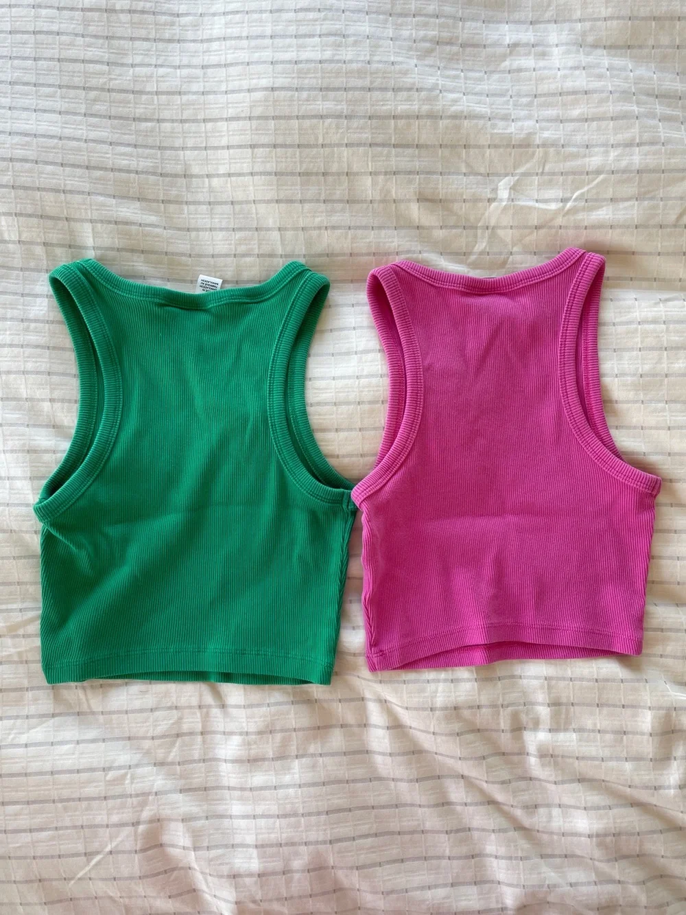 H&M 2-Pack High Neck Ribbed Tanks - Picture 4 of 6